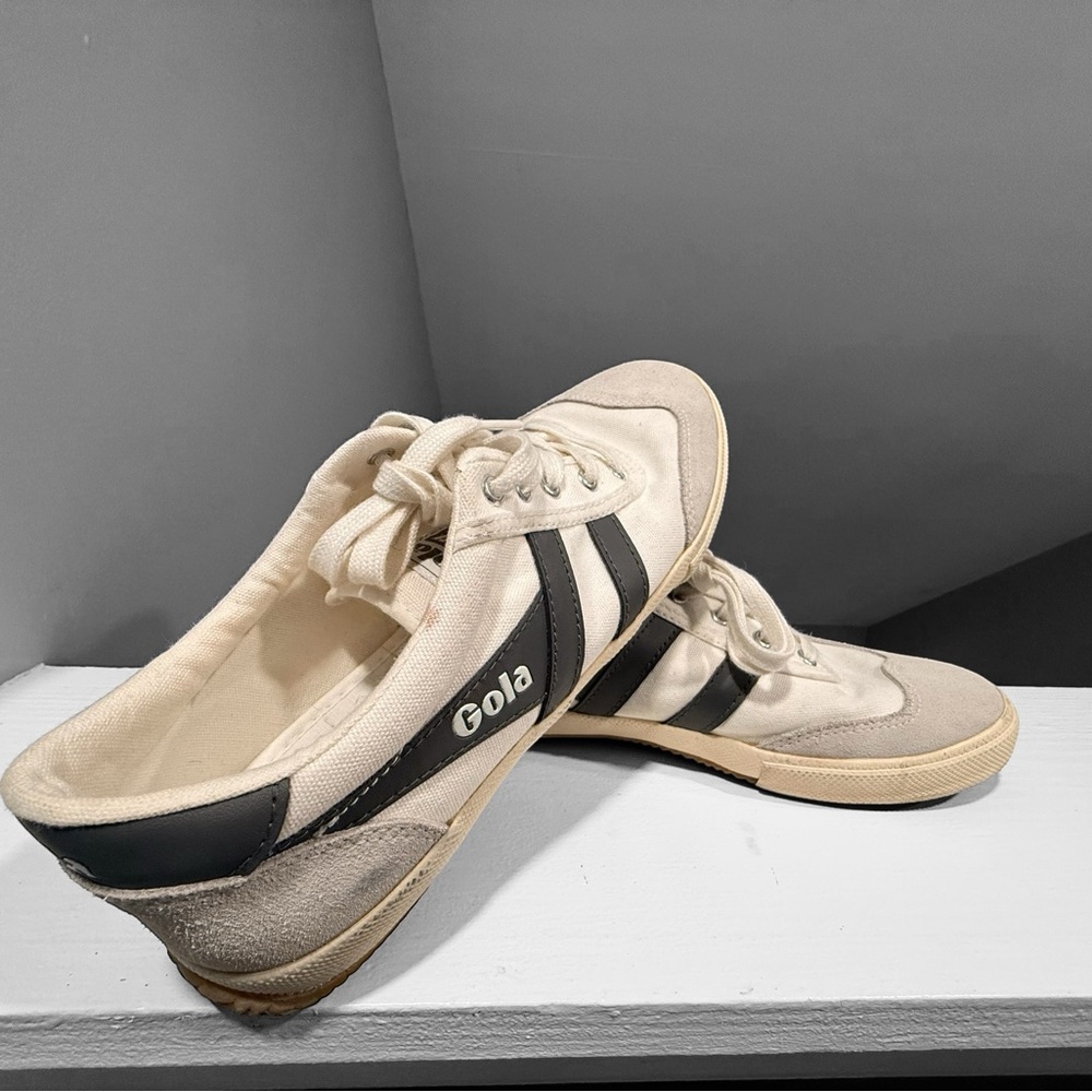 Gola Classic Men’s Badminton Suede Plisom Sneakers - New without tags.